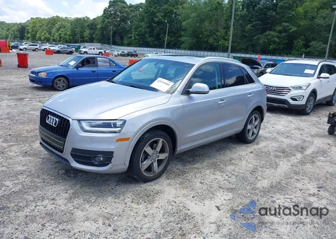 2015 Audi Q3 2.0T Premium Plus z USA, uszkodzony, nr VIN WA1BFCFS7FR009696